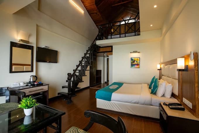 PANORAMIC ROOM
