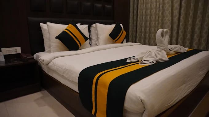 PREMIUM ROOM