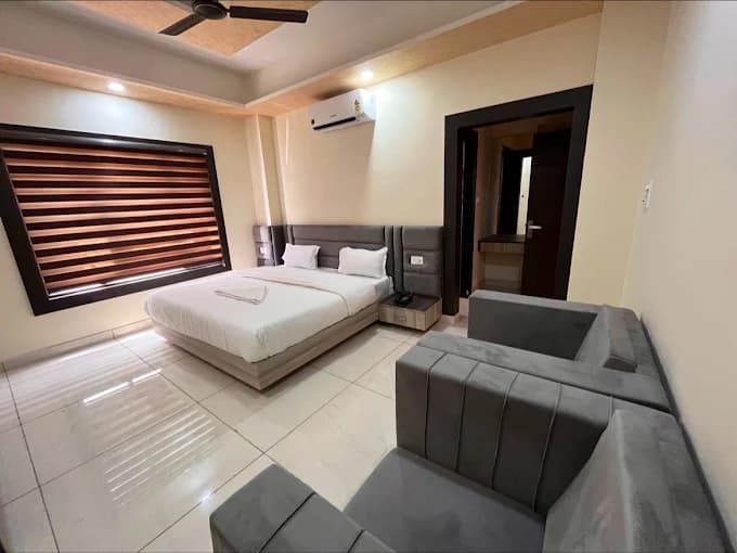 Hotel Blue Pine photo 3
