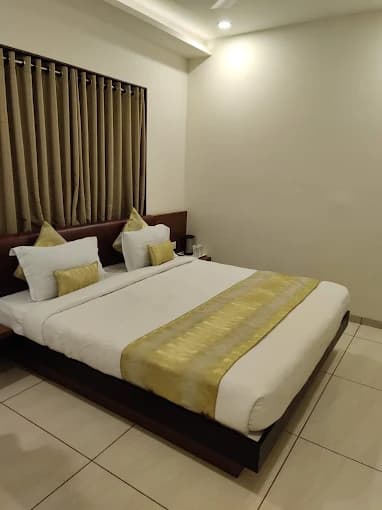 Elegance room