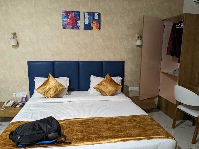 Click Hotel Tulsi Jamnagar photo 3