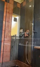 PREMIER ROOM