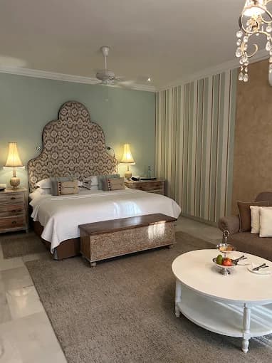 Luxury Room
