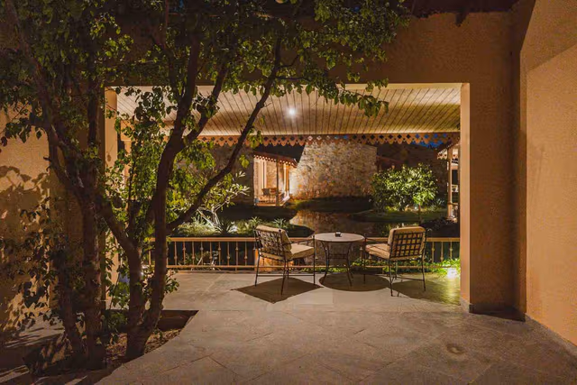 Villa with jucuzzi