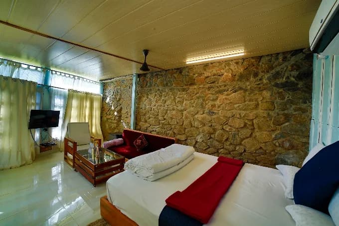 Eden Suite