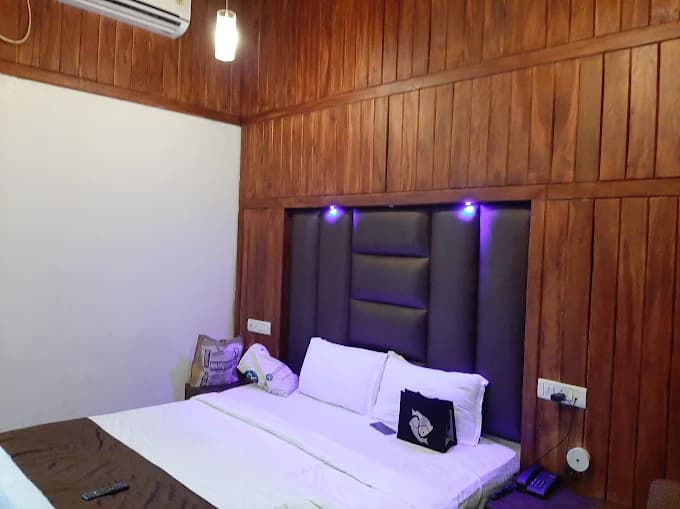 STUDIOS ROOM