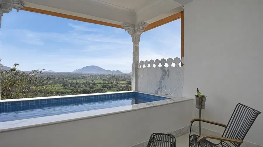 Plunge Pool Suite