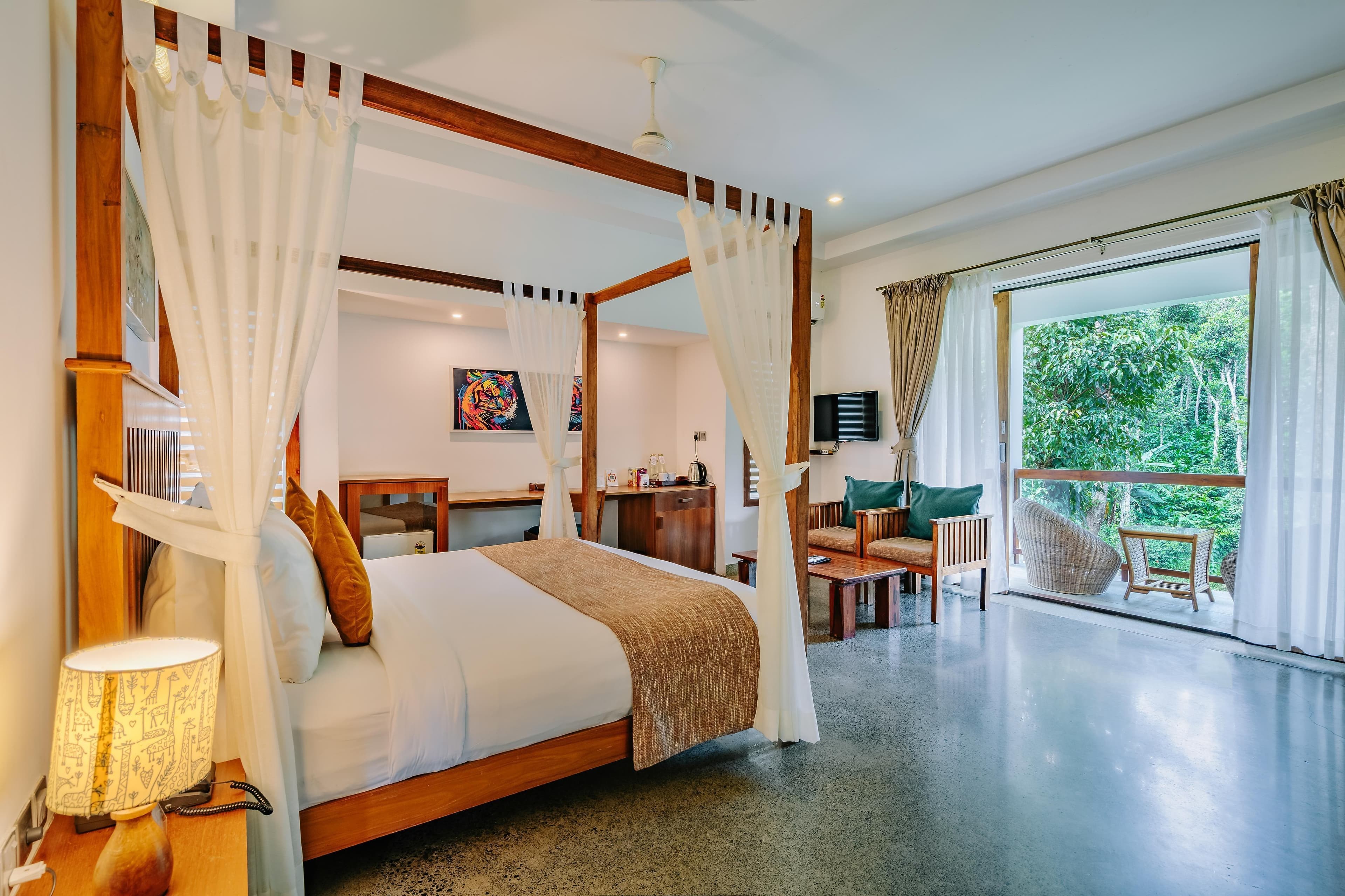 SAFFRON SUITE