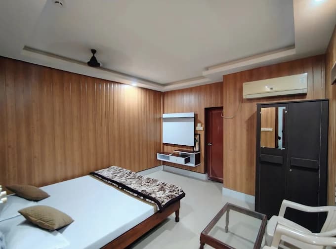 Hotel Avis photo 2
