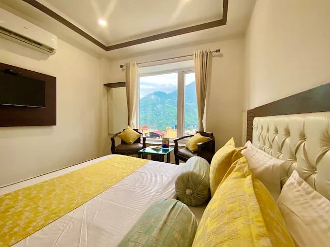 Deluxe room with balcony