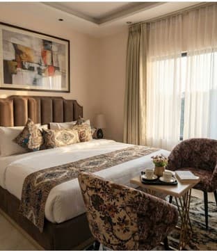 Luxe Stayz Saffron photo 2
