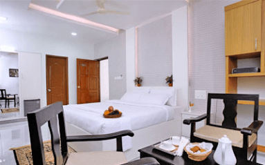 DIAMOND ROOMS