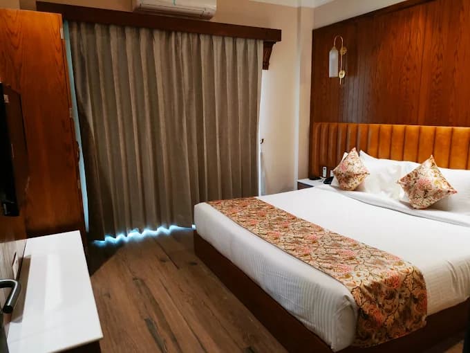 Premium Room with Private Balcony