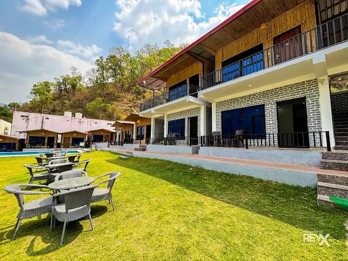 Euphoric Tiger Resort