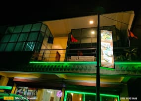 Food Planet Restaurant & Guesthouse photo 5
