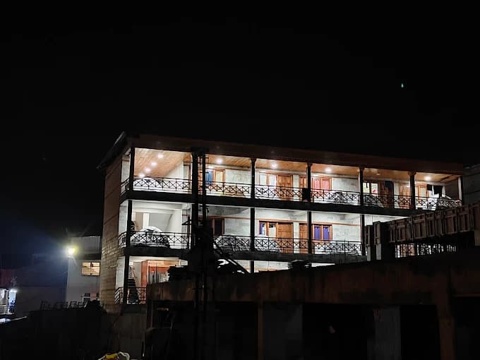 HOTEL BHARATPUR HOUSE