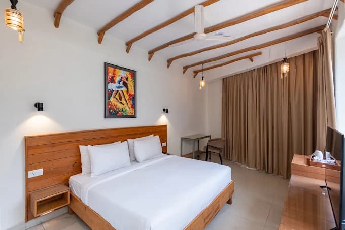 Presidential Suite with Balcony and mountain view