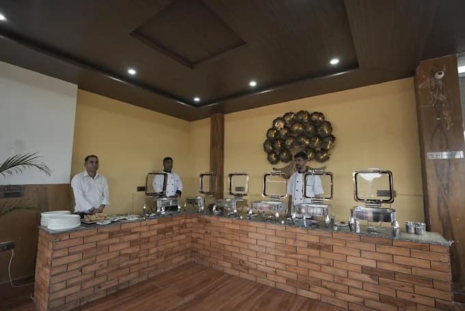 Damyanti Hotel And Resort photo 5