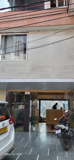 Perfectstayz Premium at mall road (Hotel Super) photo 5