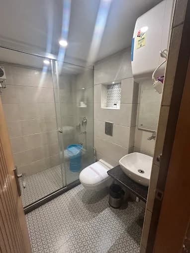 Executive with Valley View with Room heater
