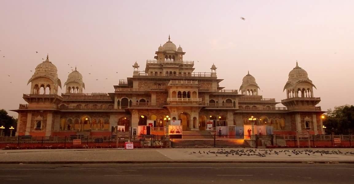 Rajasthan family Tour package – Jaipur & Udaipur