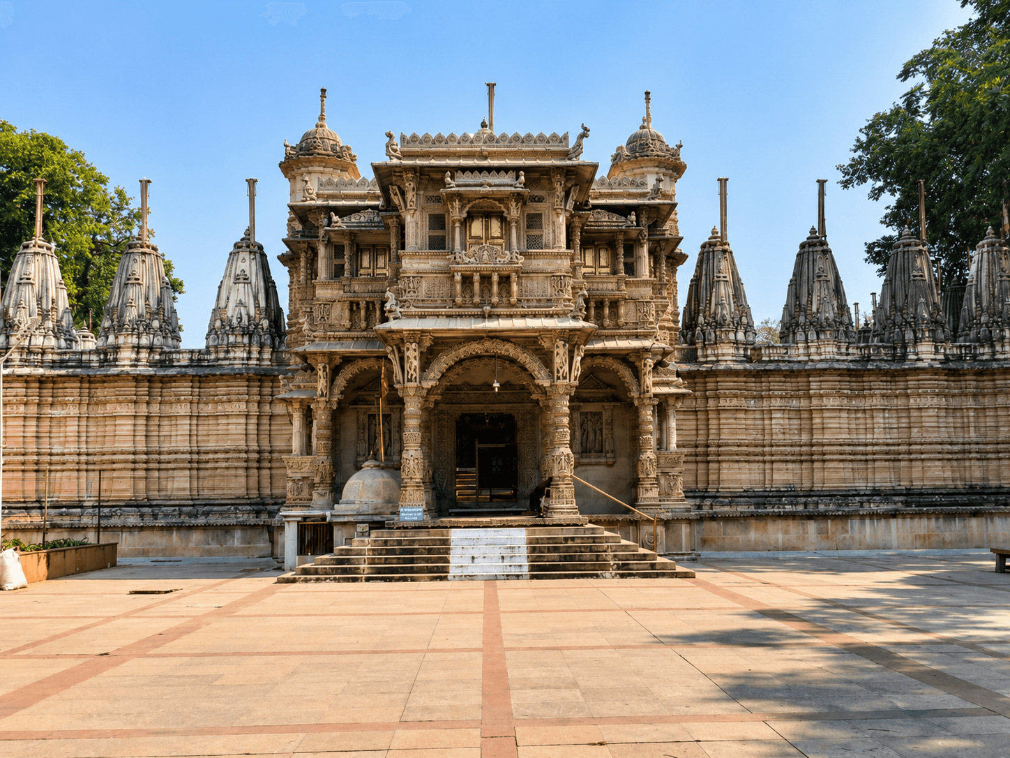 Hutheesing Jain Temple
