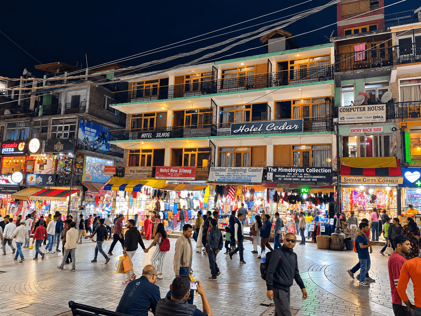 Manali Mall Road