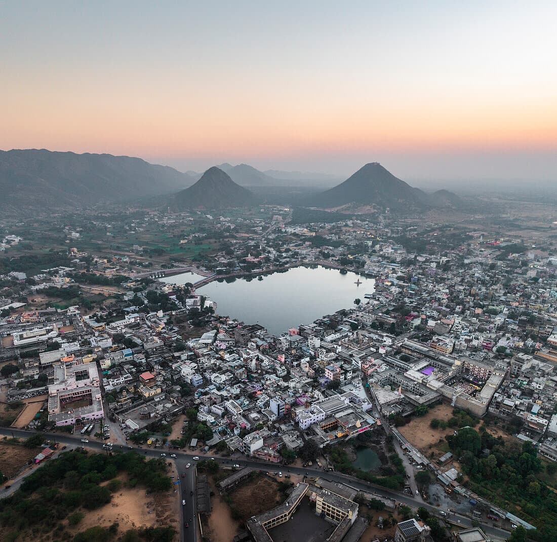 Rajasthan Friends Group Tour 3 night 4 days