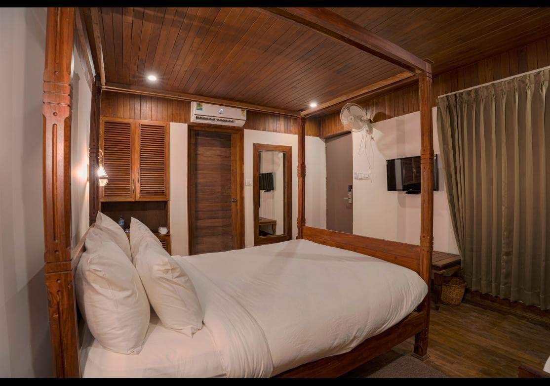 Wood House Luxury