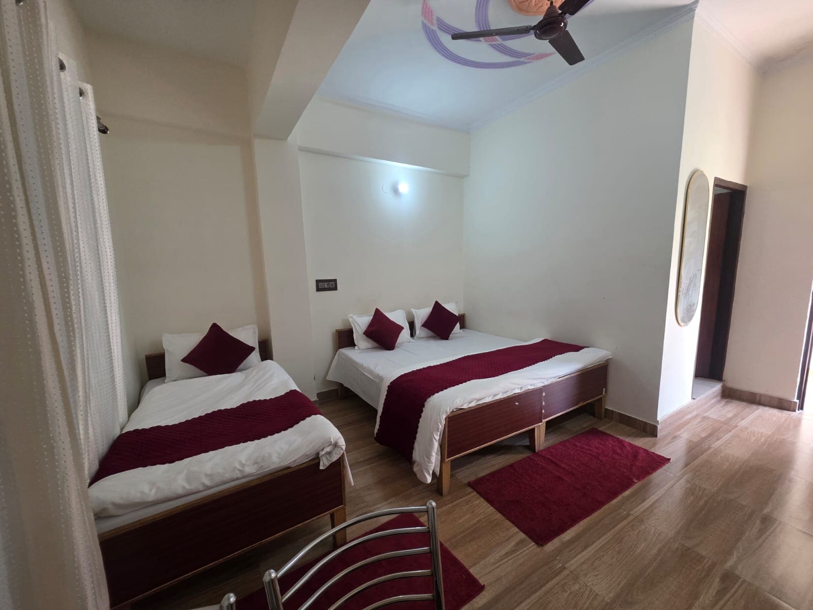Quad room