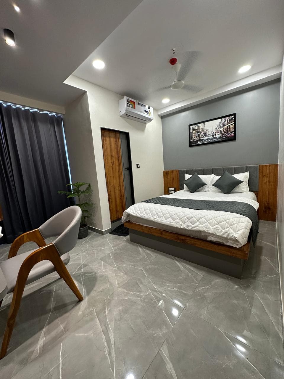 Deluxe rooms