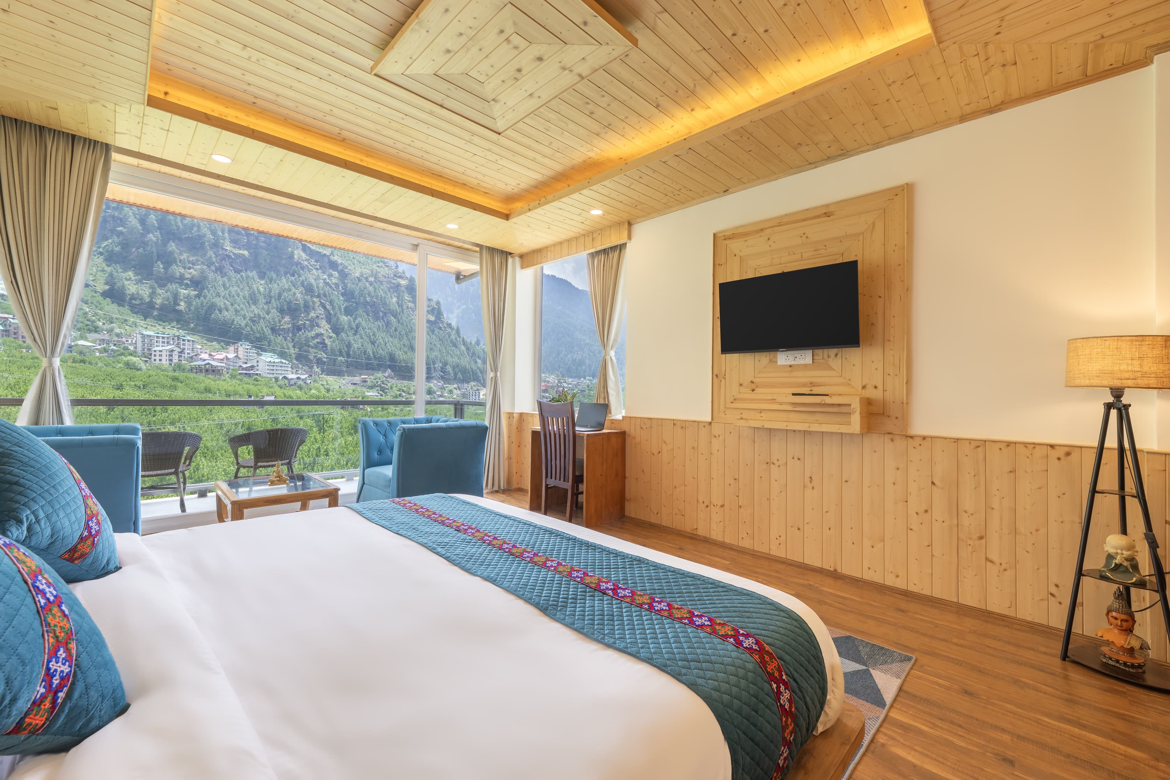 Royal Suite AC Rooms