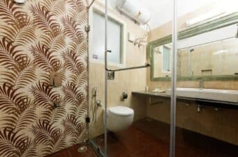 Creek room