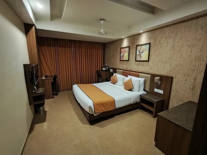 Executive premium