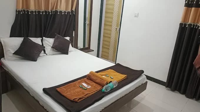 Deluxe Non AC Room