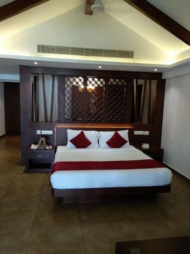 The Lagoon- Deluxe Room