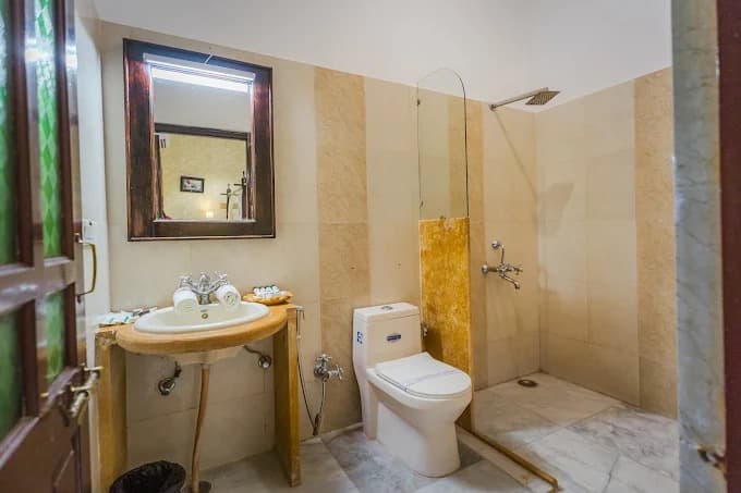 SUPER DELUX COTTAGE WITH PLUNGE POOL