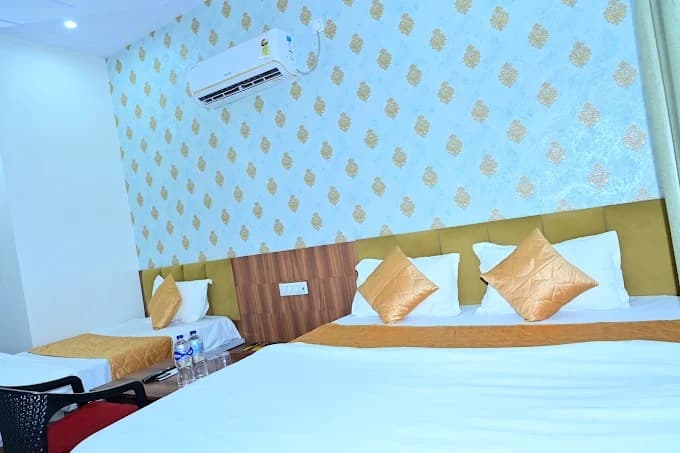 Triple room