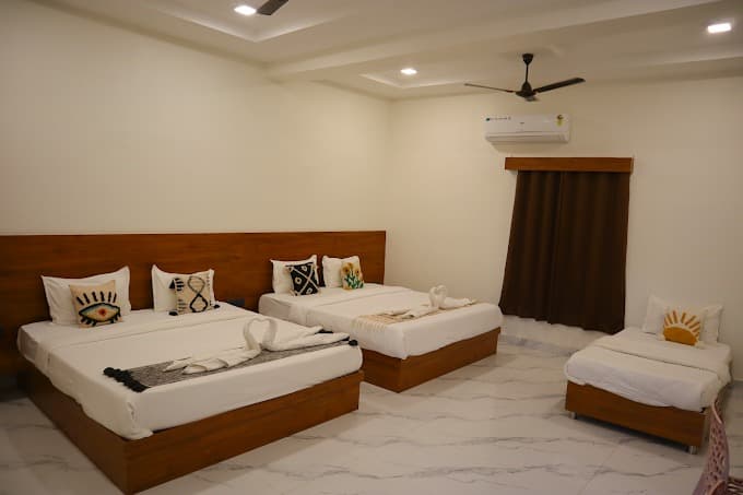 Family Five Bed Room