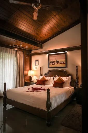 Den Suite