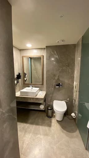 Queen Suite