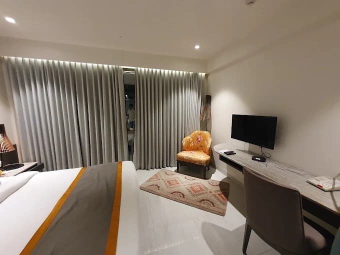 Club Room