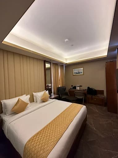 Suite room