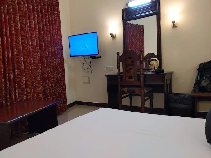 STANDARD AC ROOM