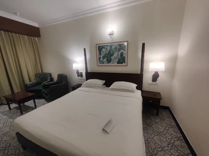 Executive Room