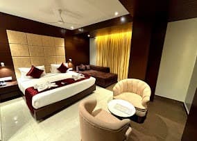 Darwin Suite Room