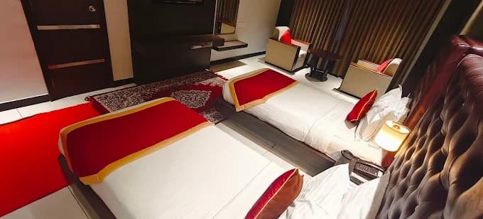 Premium Triple Bed