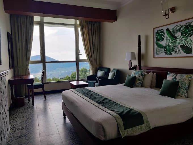 Valley View Suite