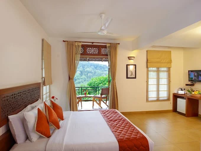 The Tule- Premium Cottage