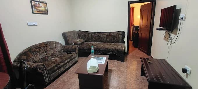 SUITE ROOM